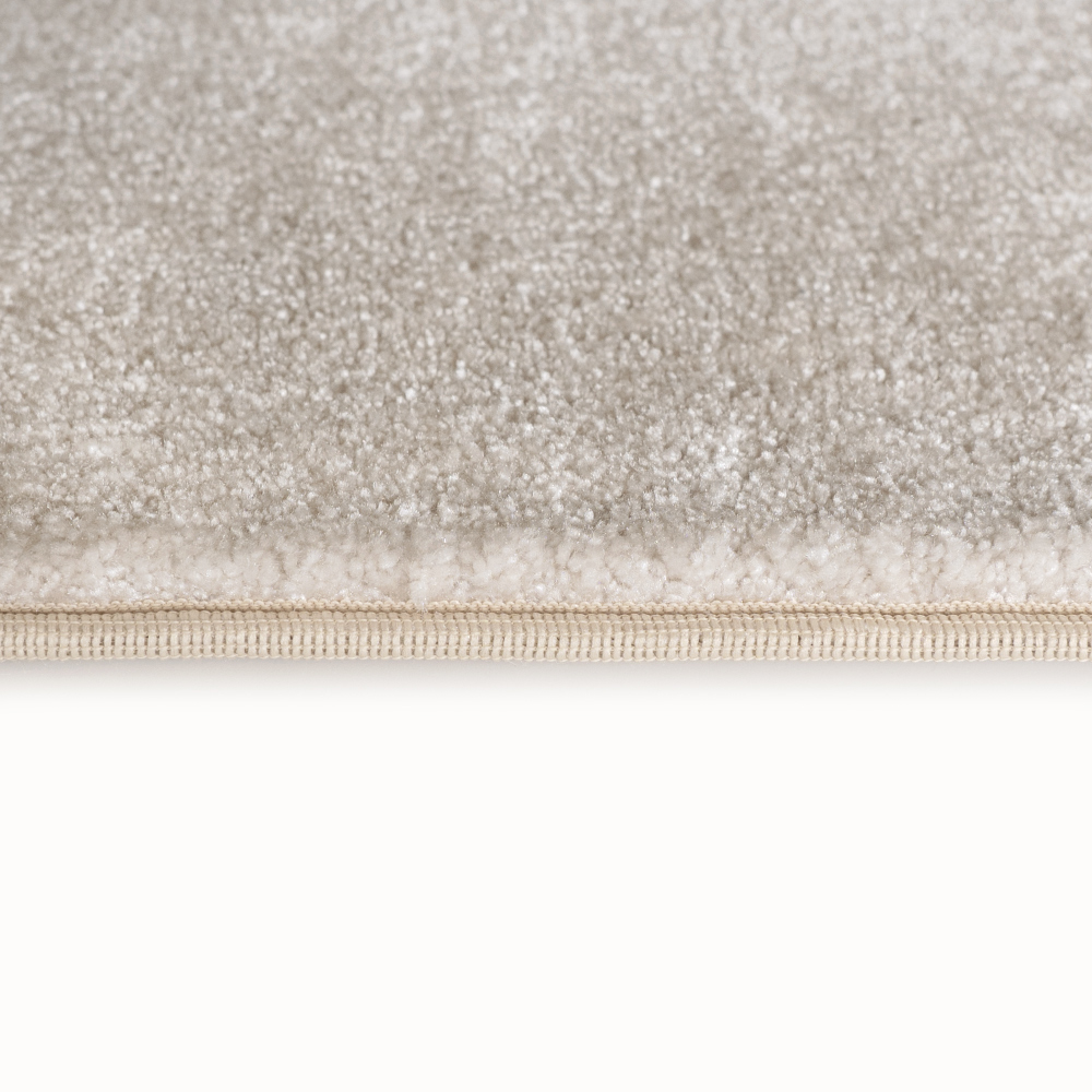 Metrážny koberec SILK 33 400 cm